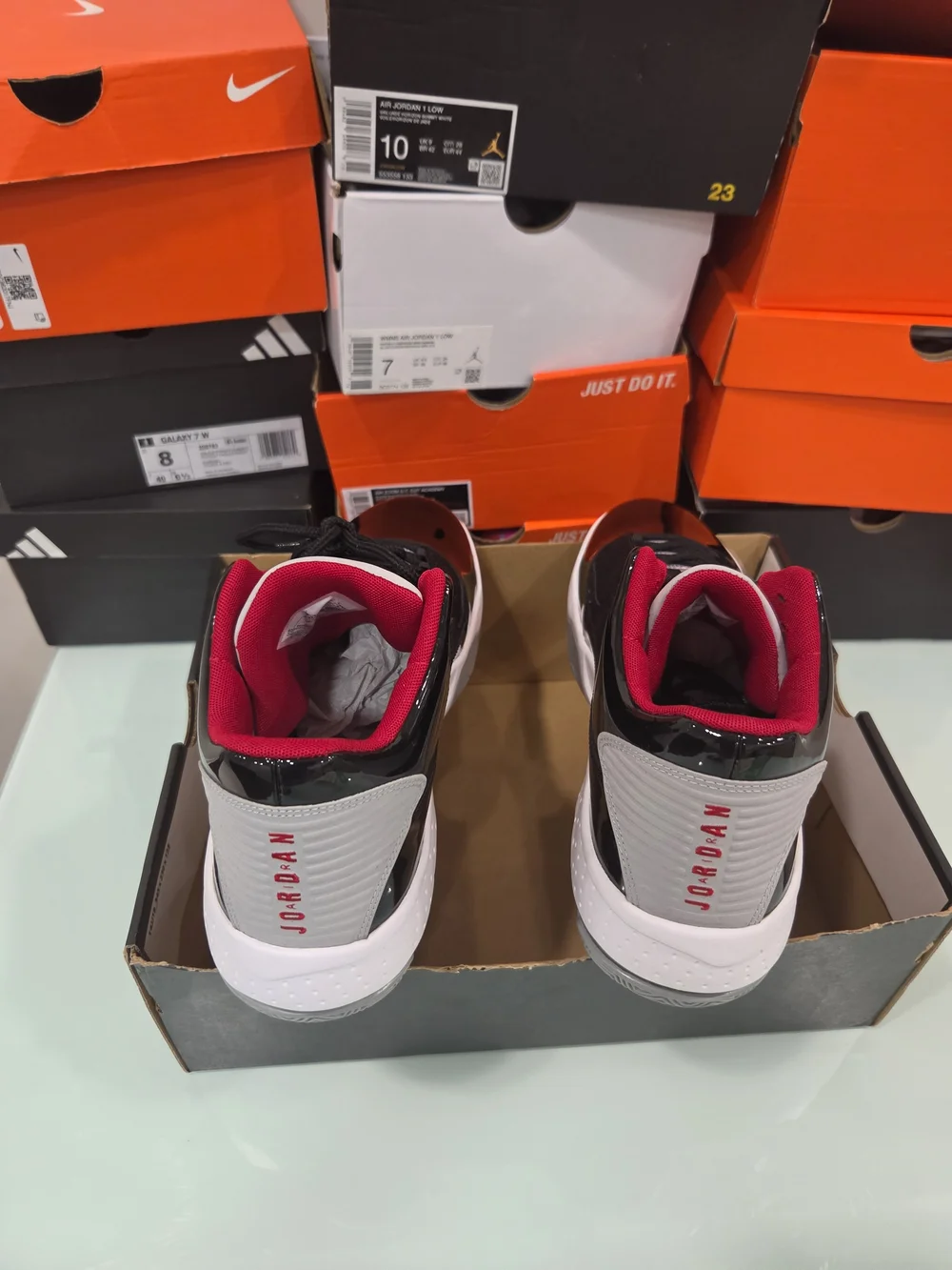 ​Nike Jordan Max Aura 2 